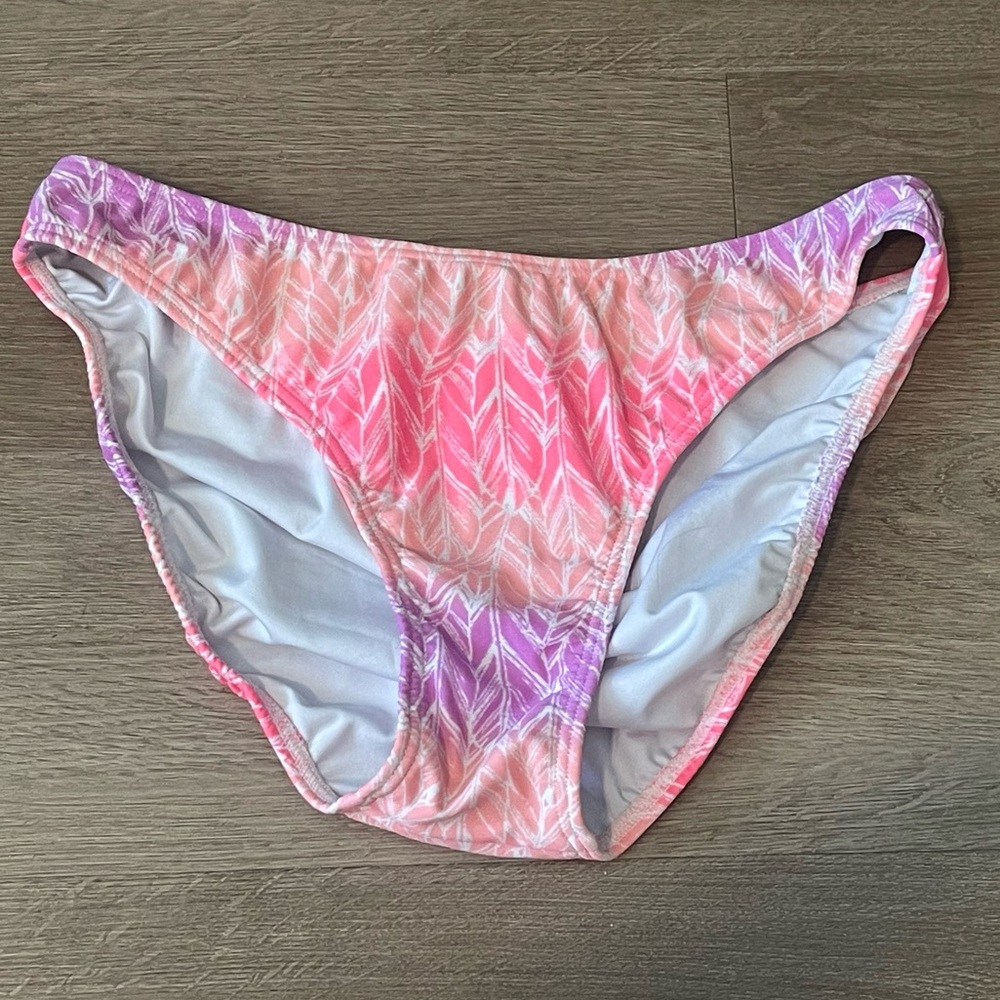 Venus Pink/Purple Bikini Swimsuit Bottom Summer Size 10